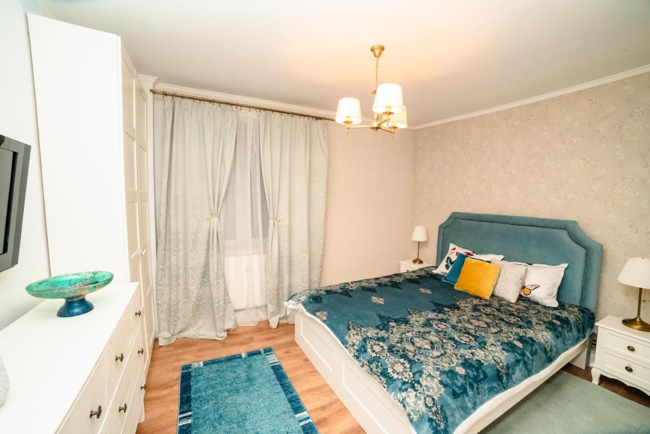 Blue Apartment Timisoara Esterno foto